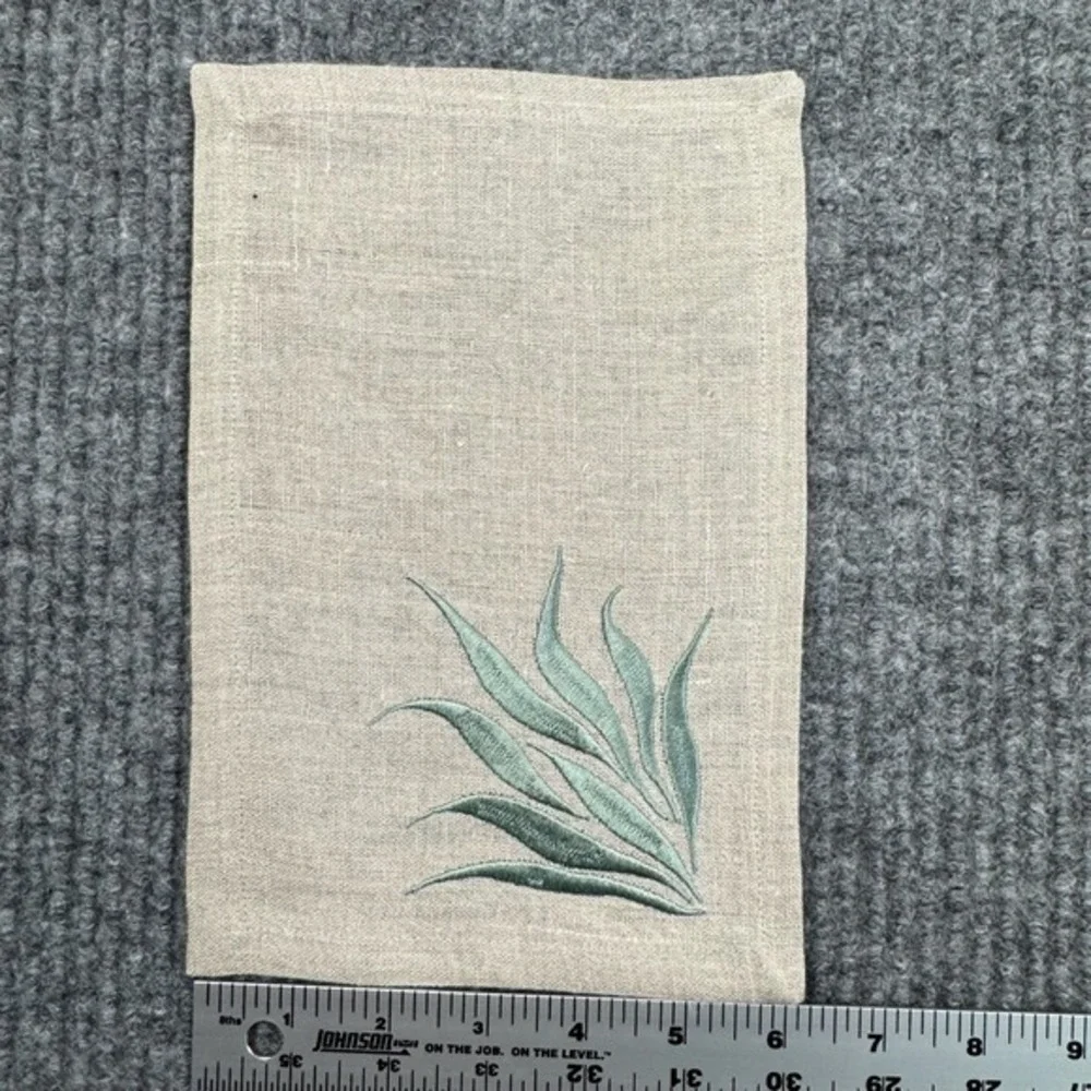 Viabrava 100%‎ Linen Embroidered Placemats Napkins 18 Pieces Botanical Tropical